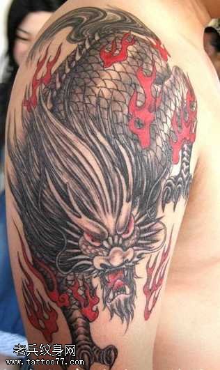 胳膊火麒麟纹身图案