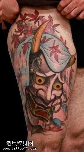 腿部般若纹身图案