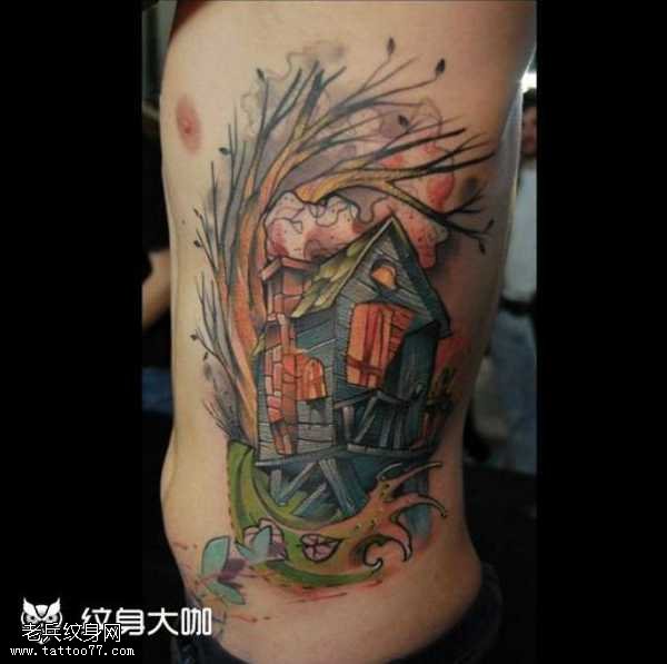 腰部房子纹身图案