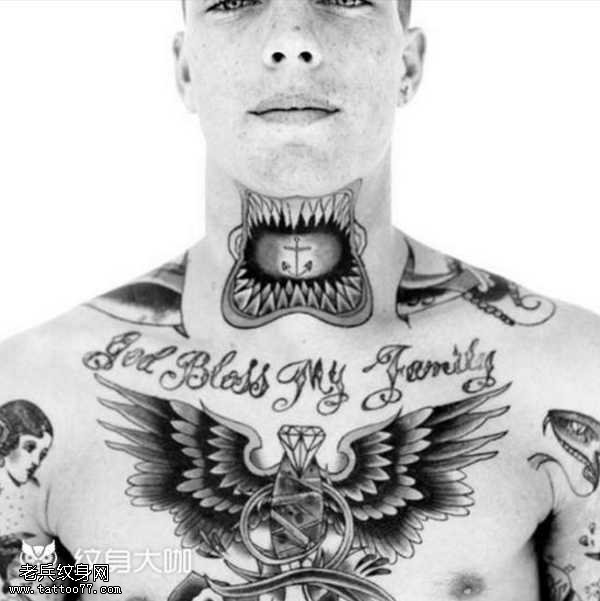 脖子牙鸟纹身图案