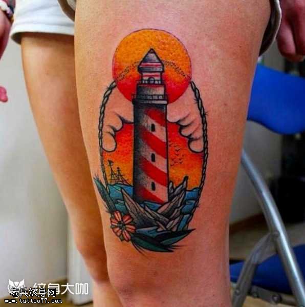腿部灯塔纹身图案