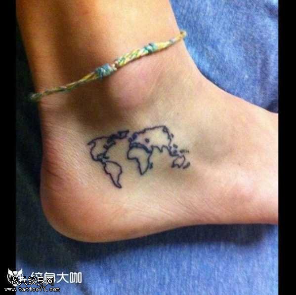 脚部个性地球仪纹身图案