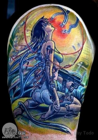 胳膊机动人纹身图案