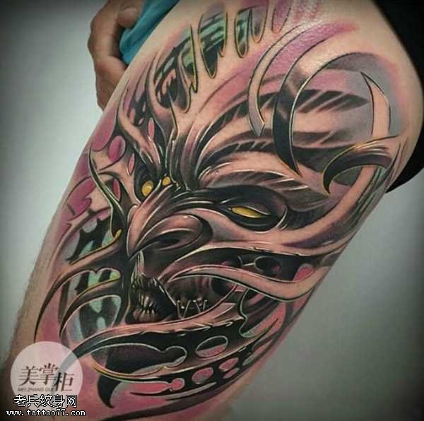 腿部恶魔纹身图案