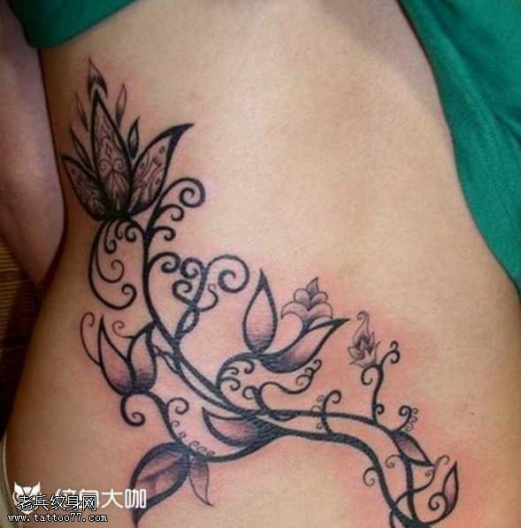 腰部花藤纹身图案