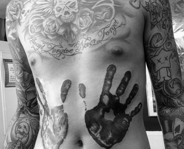 55款各式各样的人手掌印纹身图案