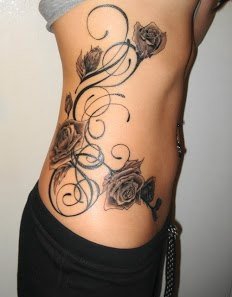 背上藤蔓纹身图案