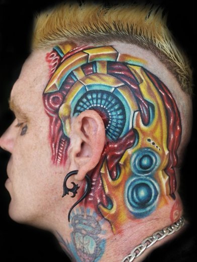 很夸张的恐怖的花腿生物机械纹身图案