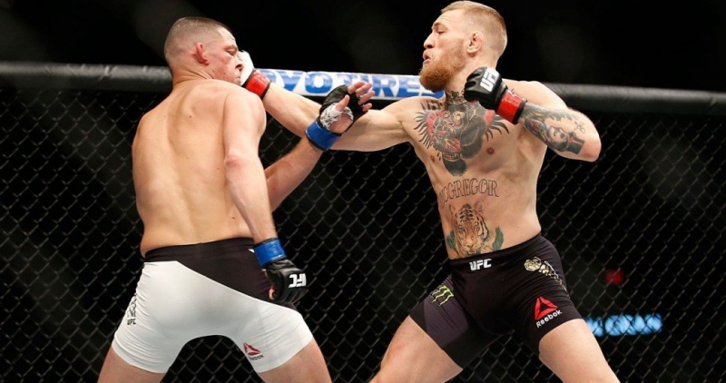 UFC无限制综合格斗赛场上的选手纹身图案