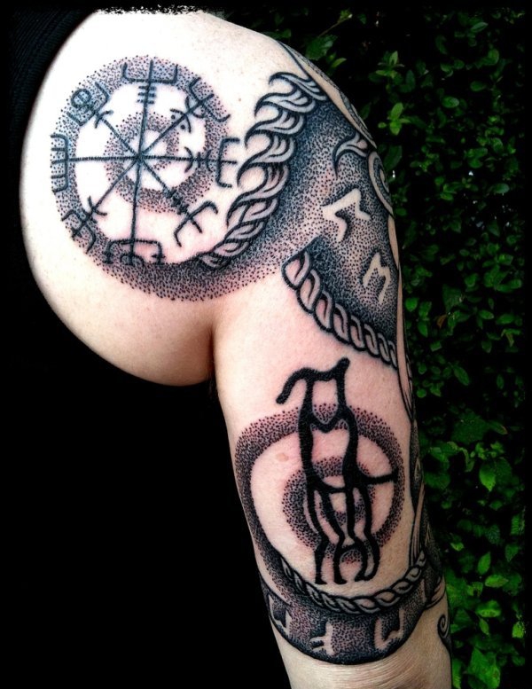 30款很酷的男士手臂纹身图案