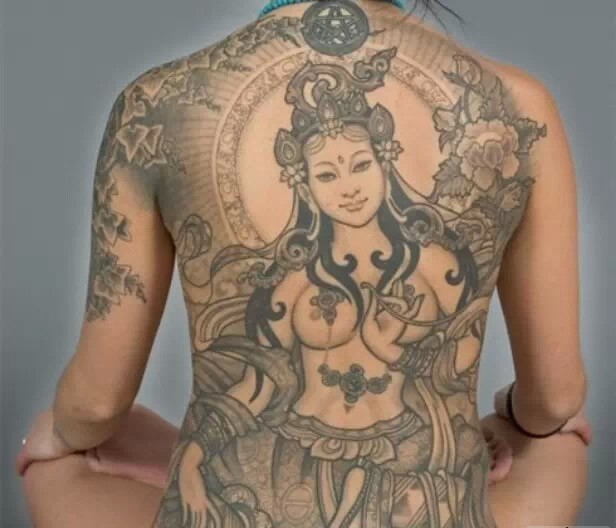 救苦救难的观世音菩萨纹身