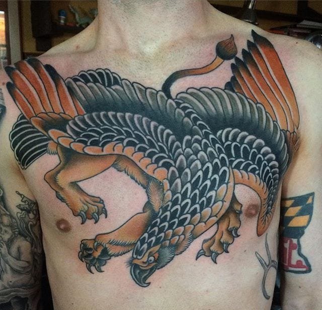 大腿上漂亮的玫瑰花与蛇纹身图案