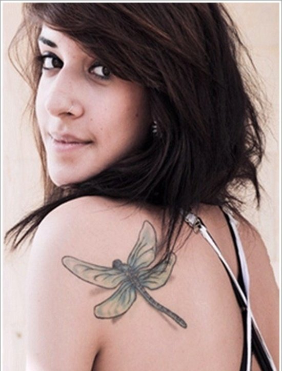 美女花臂满背纹身图案