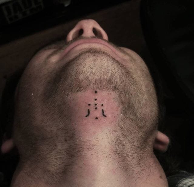 看似神圣的几何符号点纹身图案