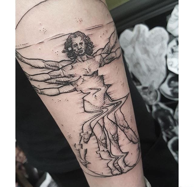 大臂上水波纹折射弯曲人物和铁路隧道纹身图案