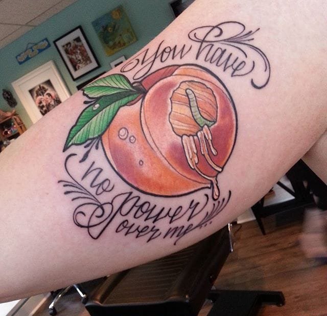 22款各式各样的桃子图案纹身