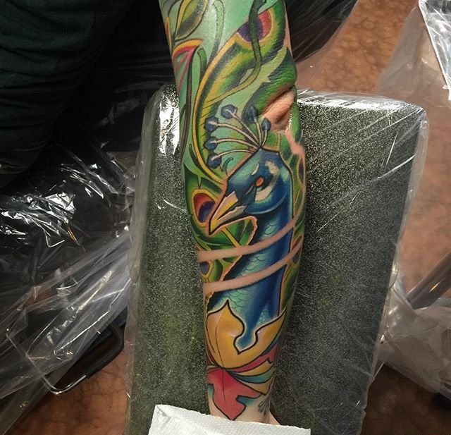 New School风格大腿三眼象纹身图案