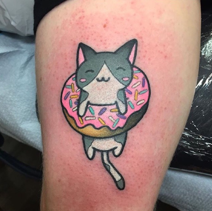 分享一组甜甜圈纹身图案很可爱