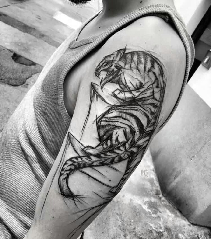 分享一组纯线图的黑灰纹身图案