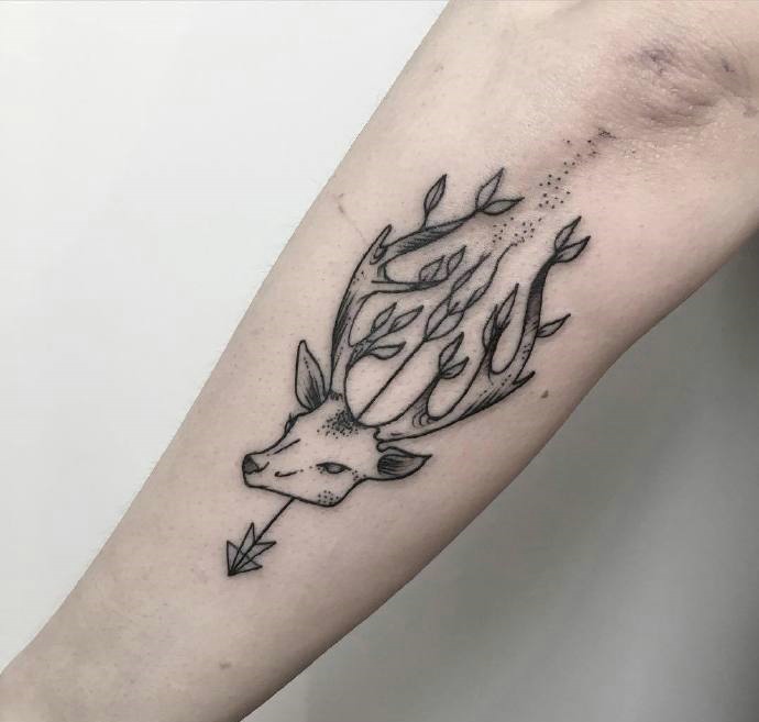 一组现代化的黑灰图案纹身刺青