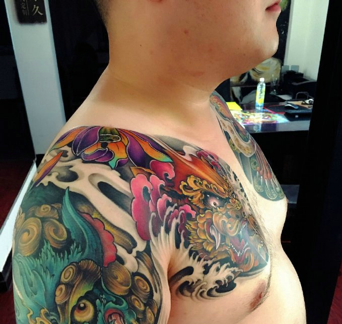 超级有男人味的双半甲般若纹身图案