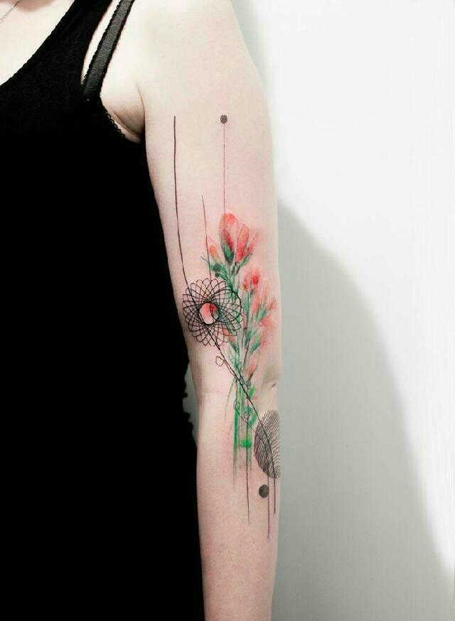 一组超级火棒的小清新花朵纹身图案