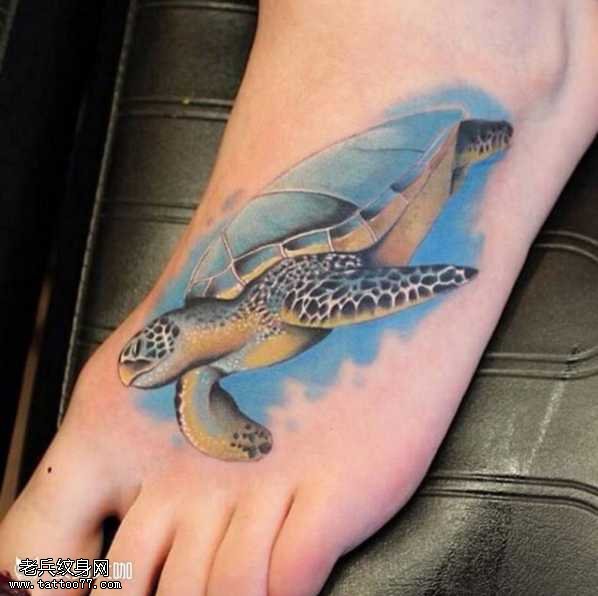 自由乌龟纹身图案