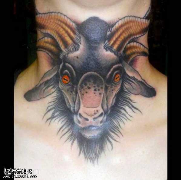脖子羊纹身图案