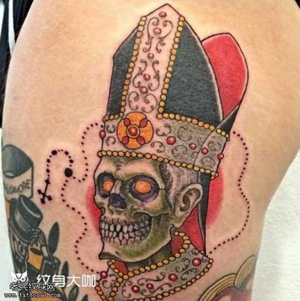 腿部骷髅皇帝纹身图案