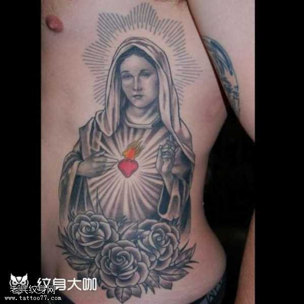 腰部圣母纹身图案