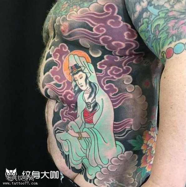 腰部观音纹身图案