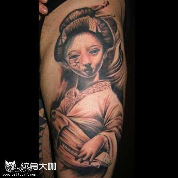 腿部艺妓纹身图案