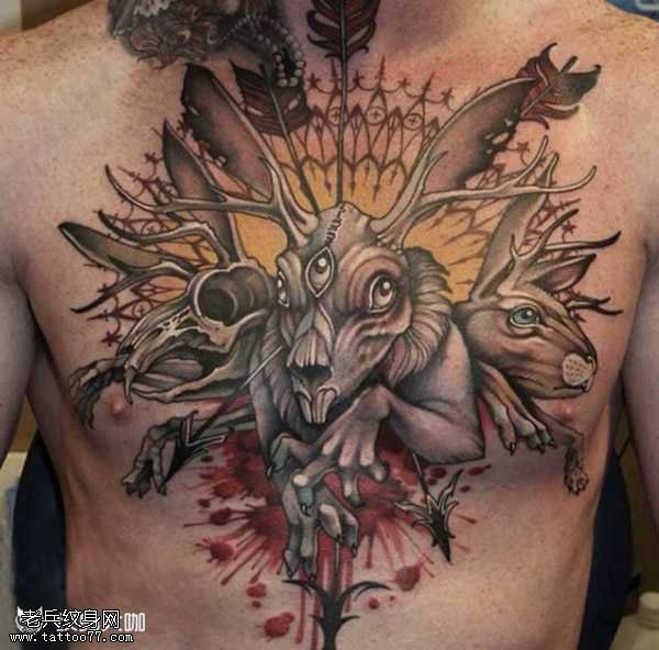 胸部兔子纹身图案