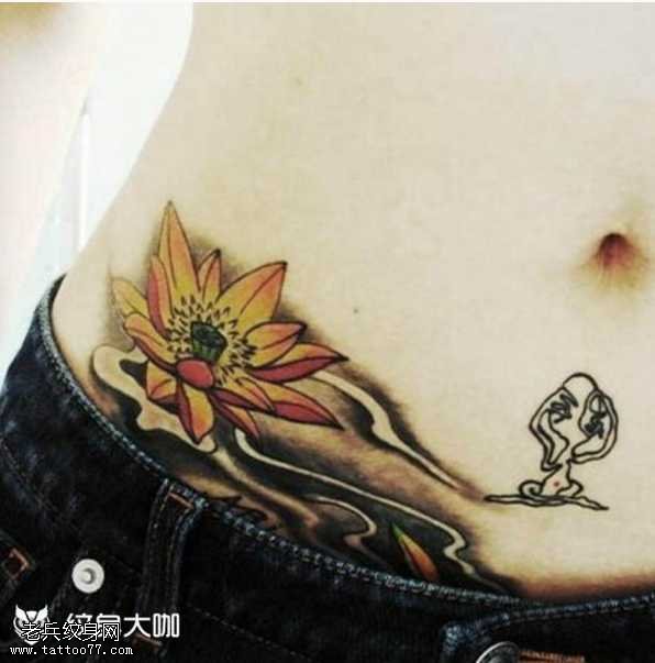 腰部莲花纹身图案
