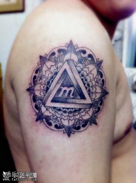 胳膊清新全视纹身图案