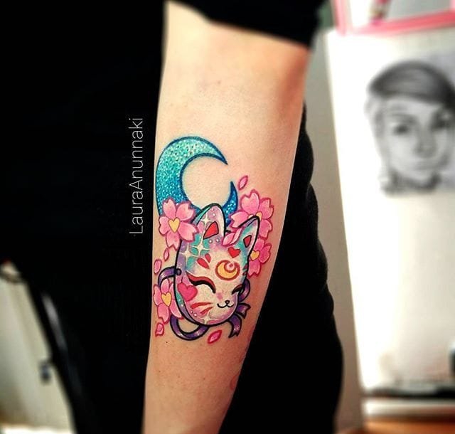 少女心爆棚的粉色魔杖纹身图案来自劳拉那齐