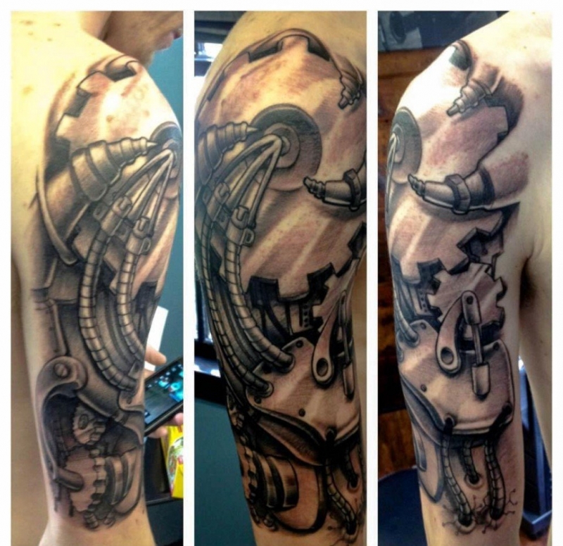 多款男性帅气的生物机械齿轮图案纹身图片