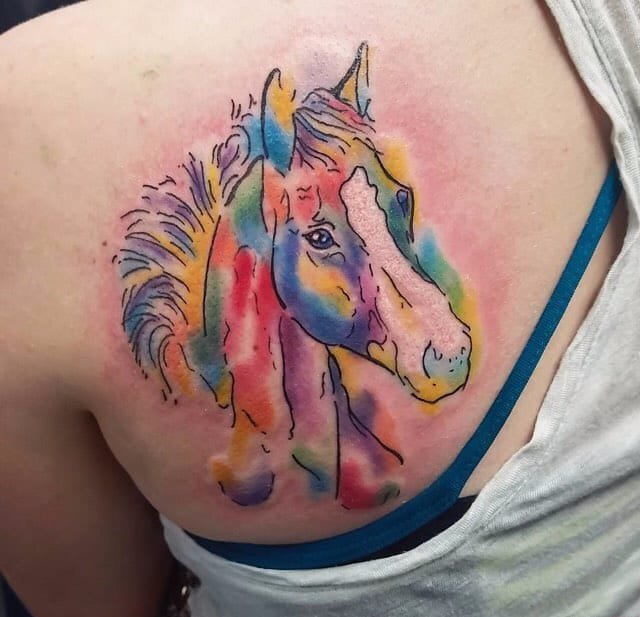 10款帅气的水彩马图案纹身图片