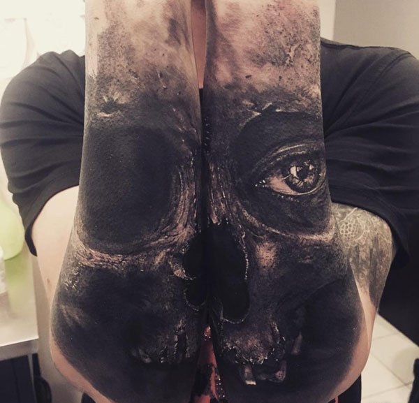 花臂玫瑰花女性骷髅头纹身图案