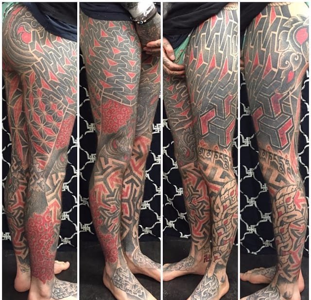 大面积密集几何图形纹身图案来自百瑞普兰