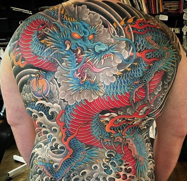 八款男性大胆的满背大面积彩色纹身图案