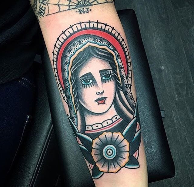 传统风格玫瑰花纹身图案