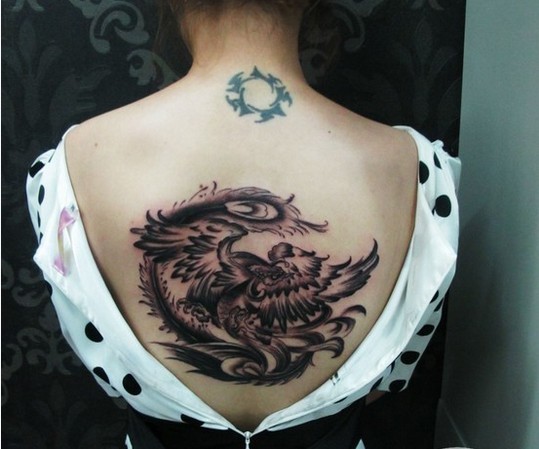 女性个性纹身图案