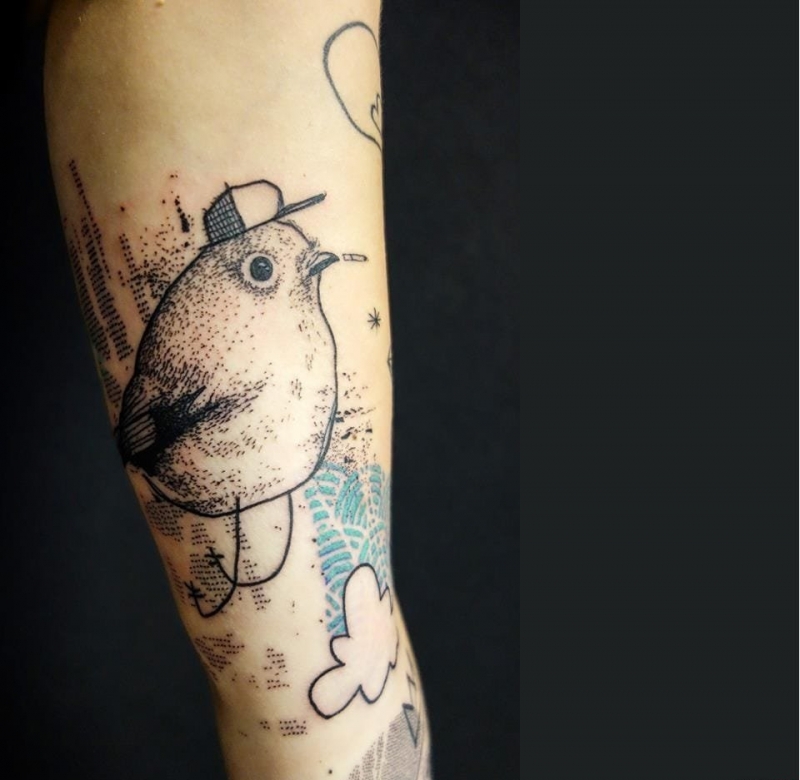 有些古怪的抽象纹身图案来自科菲