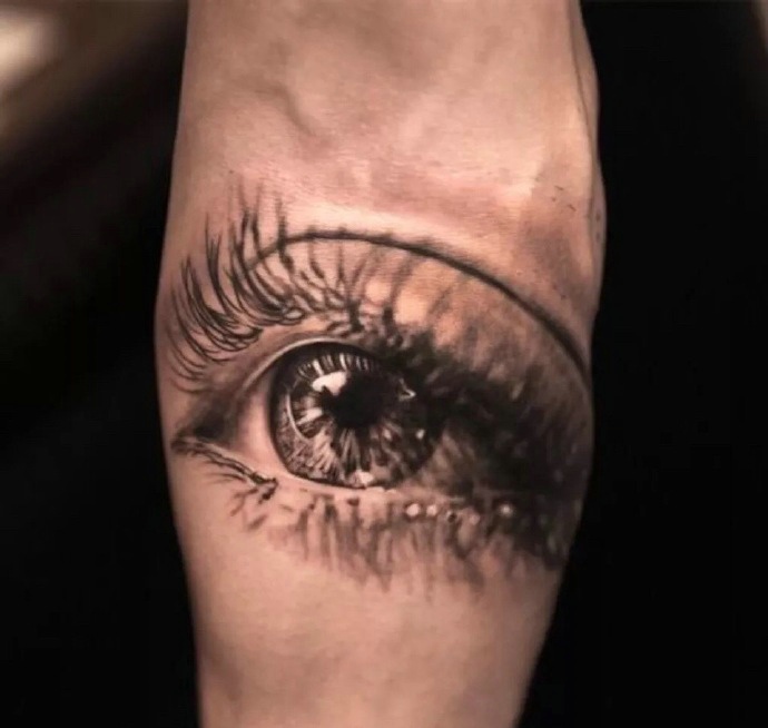 一组3d写实眼睛系列纹身图案很逼真