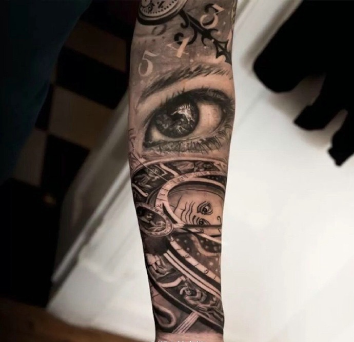 一组3d写实眼睛系列纹身图案很逼真