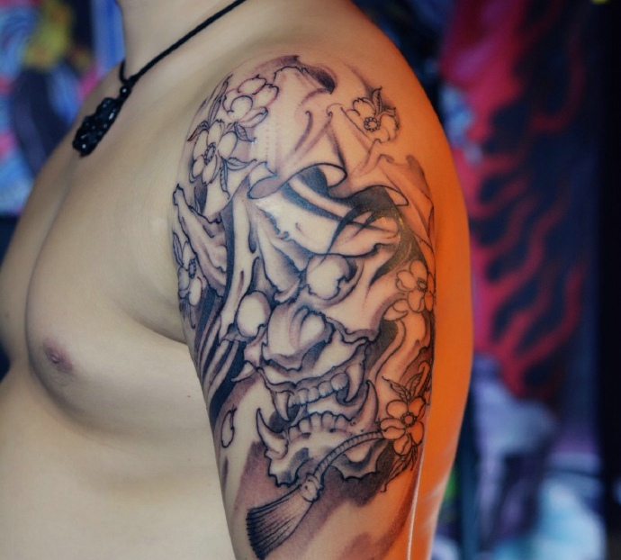 经典有范的手臂简陋般若纹身图案