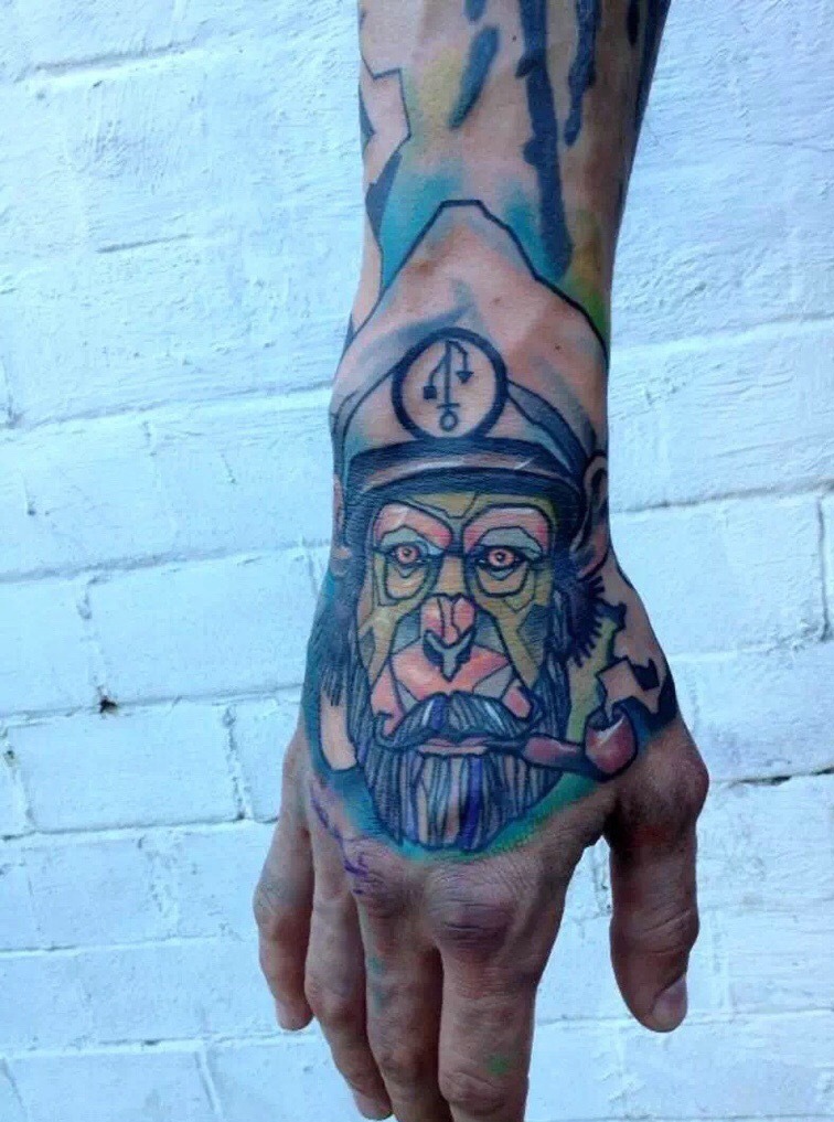 个性有趣的手背图腾纹身刺青