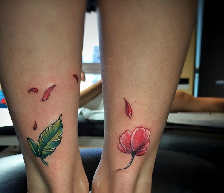 裸脚外侧漂亮好看的图腾纹身刺青