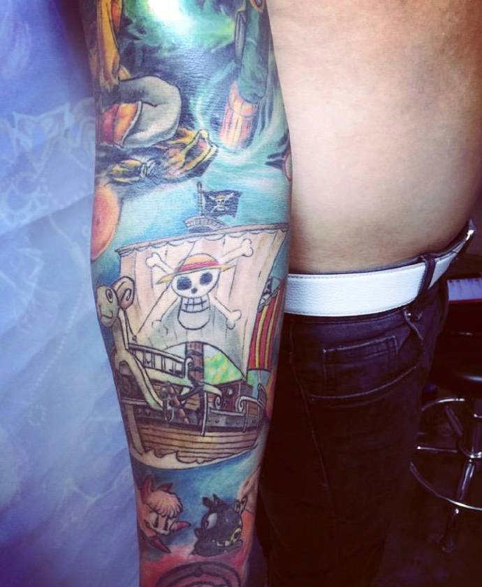 一款动漫主体花臂纹身图案